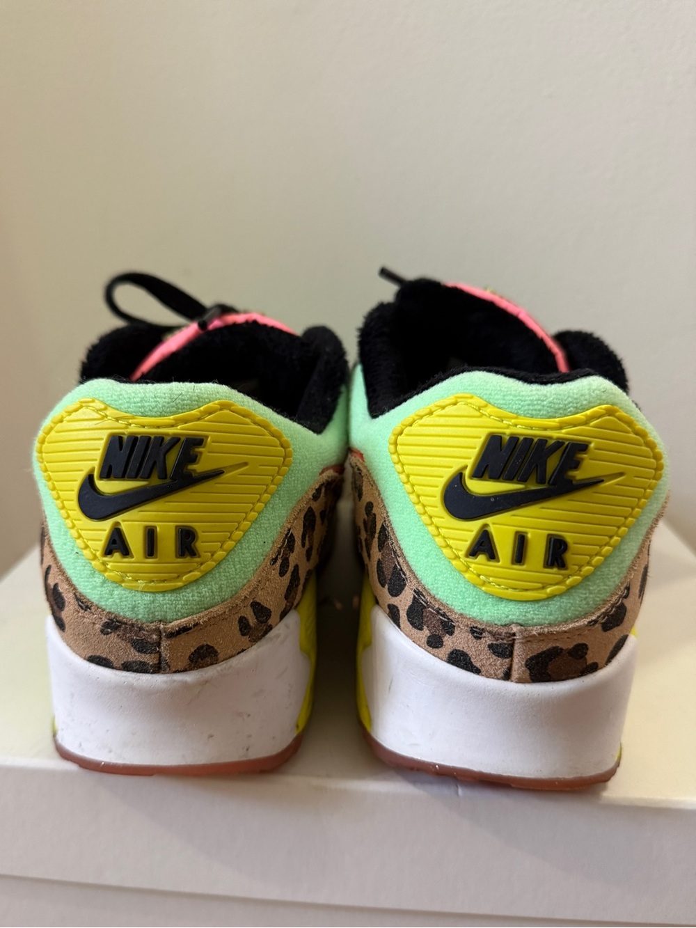 Nike Wmns Air Max 90 LX 'Illusion Green' Denim Leopard Sneakers - Size W 9/M 7.5 - Picture 7 of 11